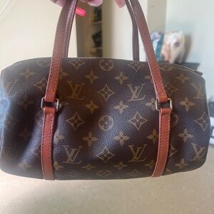 Used Louis Vuitton Papillon 30 bags